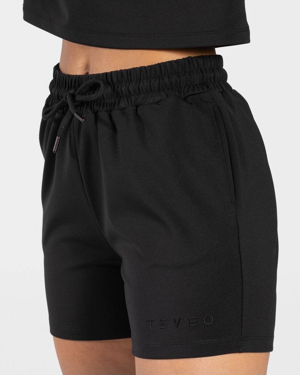 TEVEO Charming Oversized Shorts Černé | CBDW-93285