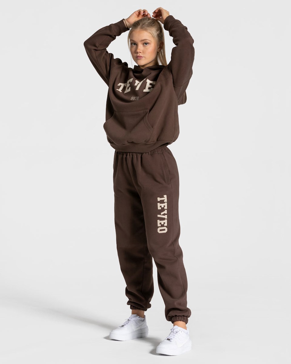 TEVEO College Oversized Jogger Tmavě Hnědé | HOVE-24897