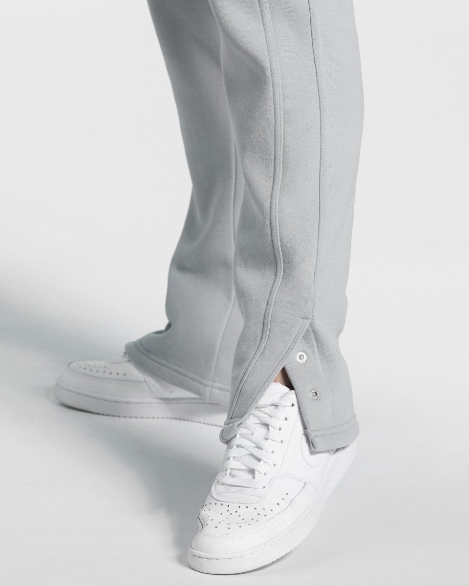 TEVEO Sassy Slit Jogger Blankyt | IBVU-37564