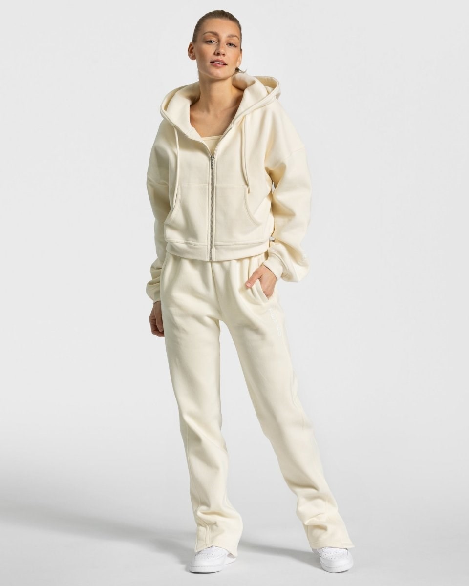 TEVEO Sassy Slit Jogger Ivory | EXUD-96078