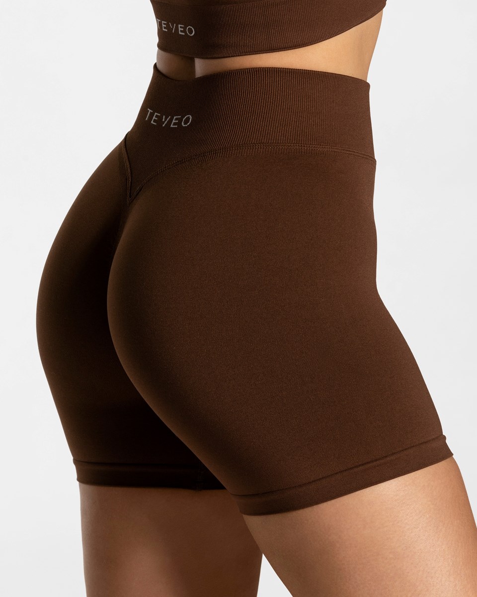 TEVEO Statement Scrunch Shorts Kaffee | YFZE-53296