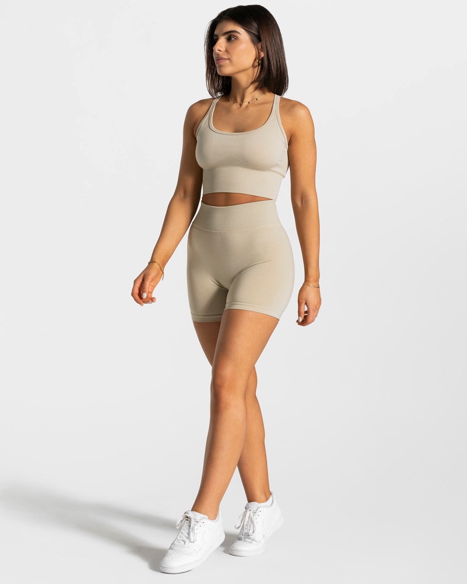 TEVEO Statement Scrunch Shorts Sand | FIXT-54891