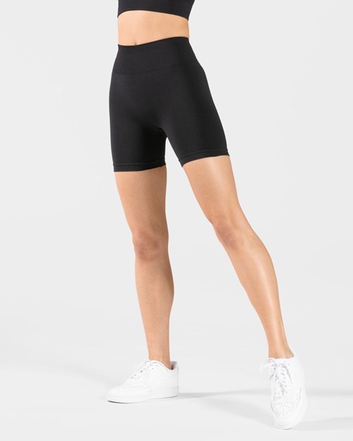 TEVEO Timeless Scrunch Shorts Černé | YSOU-85320